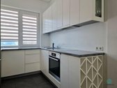 Išnuomojamas erdvus bei šviesus 3 kambarių, - nuotraukos Nr. 8