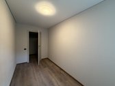 Parduodamas pilnai atnaujintas trijų kambarių - nuotraukos Nr. 7