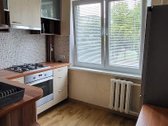 Išnuomojamas 2 kambarių butas su baldais ir - nuotraukos Nr. 4