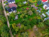 Ramioje sodų aplinkoje, apsuptas brandžių - nuotraukos Nr. 9
