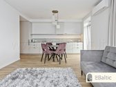 Stilingi, trijų kambarių apartamentai &bdquo - nuotraukos Nr. 2