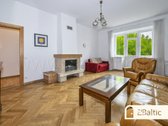 Erdvus trijų kambarių butas Senamiestyje su - nuotraukos Nr. 2