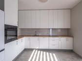 Nuomojamas nuostabus 3k. 84 m2 erdvus butas - nuotraukos Nr. 3