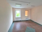 Administracinis pastatas su žemės sklypu ir - nuotraukos Nr. 7