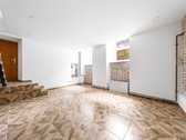 Parduodamos reprezentatyvios komercinės - nuotraukos Nr. 16