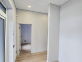 Liko paskutinis pilnos apdailos namas (kairė - nuotraukos Nr. 10