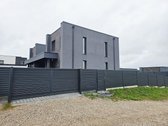 Liko paskutinis pilnos apdailos namas (kairė - nuotraukos Nr. 25