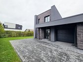 Liko paskutinis pilnos apdailos namas (kairė - nuotraukos Nr. 27