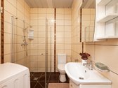 Išnuomojamas erdvus, jaukus, tvarkingas ir - nuotraukos Nr. 13