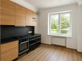 Išnuomojamas Erdvus 3 Kambarių Butas - nuotraukos Nr. 4
