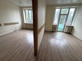 Administracinis pastatas su žemės sklypu - nuotraukos Nr. 5