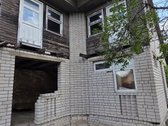 Sklypas su nebaigtu statyti nedideliu mūriniu - nuotraukos Nr. 2