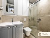 Modernus trijų kambarių butas renovuotame - nuotraukos Nr. 32
