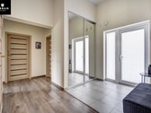 Erdvus, Aukštomis Lubomis Sublokuotas Namas - nuotraukos Nr. 21