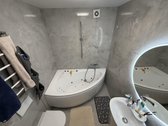 Parduodamas erdvus, šviesus ir funkcionaliai - nuotraukos Nr. 14