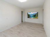 Parduodamas Šiltas,šviesus Bei Erdvus 3 - nuotraukos Nr. 6