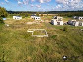 Parduodamas sklypas gyvenamųjų namų kvartale - nuotraukos Nr. 2