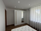 Parduodamas jaukus ir šiuolaikiškai įrengtas - nuotraukos Nr. 10