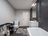 Parduodamas Išskirtinis 2 Kambarių Butas Su - nuotraukos Nr. 17