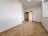 Parduodamas pilnai įrengtas dvibutis kotedžas - nuotraukos Nr. 11