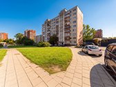 Parduodame erdvų, labai šviesų vieno kambario - nuotraukos Nr. 15