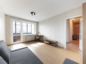 Parduodame erdvų, labai šviesų vieno kambario - nuotraukos Nr. 11