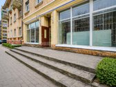 Parduodamos komercinės 175m² ploto patalpos - nuotraukos Nr. 2