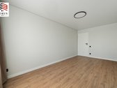 Parduodamas naujai įrengtas 3 kambarių butas - nuotraukos Nr. 23