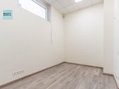 Parduodamos 53,70 m² komercinės patalpos Su - nuotraukos Nr. 9