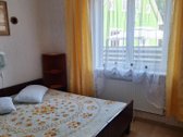 Ramioje miesto vietoje, netoli parko, - nuotraukos Nr. 10