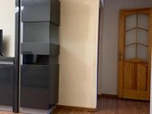 Išnuomojamas kambarys su balkonu 3-jų k. bute - nuotraukos Nr. 2