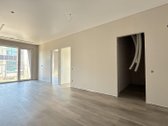 3 kamarių apartamentai su jau baigta apdaila. - nuotraukos Nr. 3