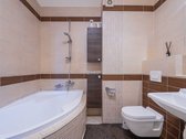 Parduodamas erdvus 3 kambarių butas su - nuotraukos Nr. 16