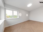 Parduodamas naujai įrengtas 5 kambarių - nuotraukos Nr. 15