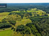 Unikalioje Vietoje, Apsuptoje Miškų Ir - nuotraukos Nr. 11