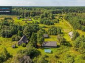 Unikalioje Vietoje, Apsuptoje Miškų Ir - nuotraukos Nr. 18