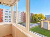 Parduodamas šviesus ir erdvus 3 kambarių - nuotraukos Nr. 9