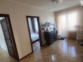 Parduodamas erdvus 3kambarių butas su holu - nuotraukos Nr. 5