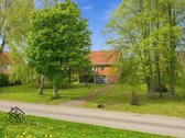 Erdvus Namas Su 16.5 A Žemės Sklypu, Sodu Ir - nuotraukos Nr. 2