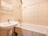 Parduodamas erdvus bei šviesus 2 kambarių - nuotraukos Nr. 7