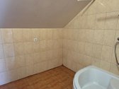 Parduodamas Namas Su Atskirą Įėjimą Turinčia - nuotraukos Nr. 44
