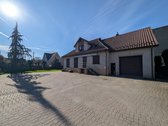 Parduodamas erdvus namas su komercinėmis - nuotraukos Nr. 2