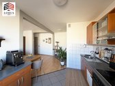 Parduodamas trijų kambarių butas su visais - nuotraukos Nr. 7