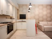 Aukštų lubų 2 kambarių butas Loft Town - nuotraukos Nr. 8