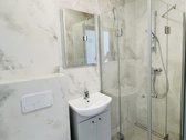 Išnuomojamas butas labai geroje vietoje - nuotraukos Nr. 7