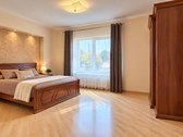 Parduodamas Erdvus Namas Su Veikiančia - nuotraukos Nr. 12