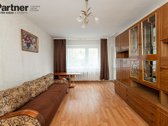 Parduodamas erdvus 3 kambarių butas su rūsiu - nuotraukos Nr. 2