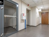 Modernaus Interjero Butas Su Atsiveriančia - nuotraukos Nr. 32