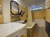 Centre renovuotame name dviejų kambarių butas - nuotraukos Nr. 10