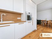 Funkcionaliai suplanuotas trijų kambarių - nuotraukos Nr. 12